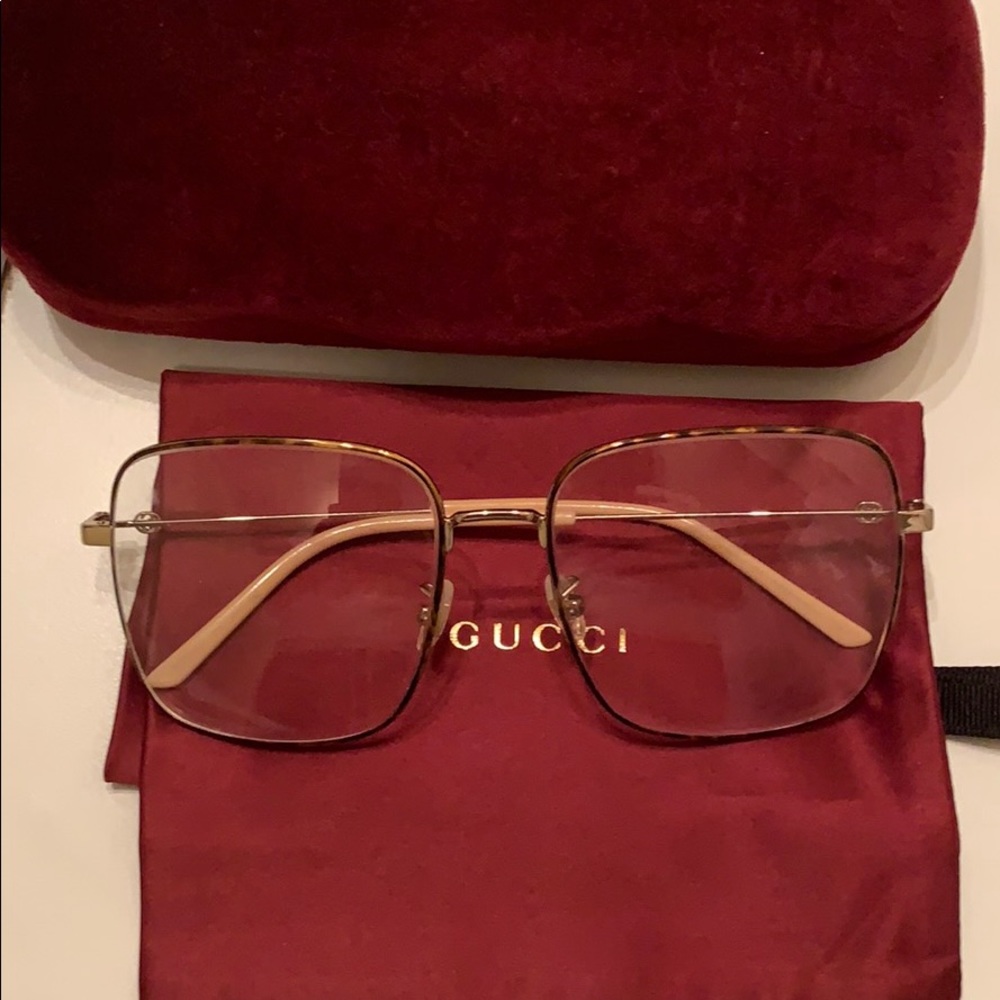 Gucci eyeglasses